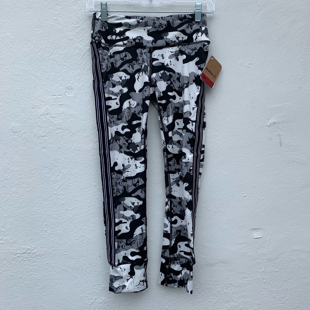REEBOK ACTIVE SKINNY CUFFED CAPRI